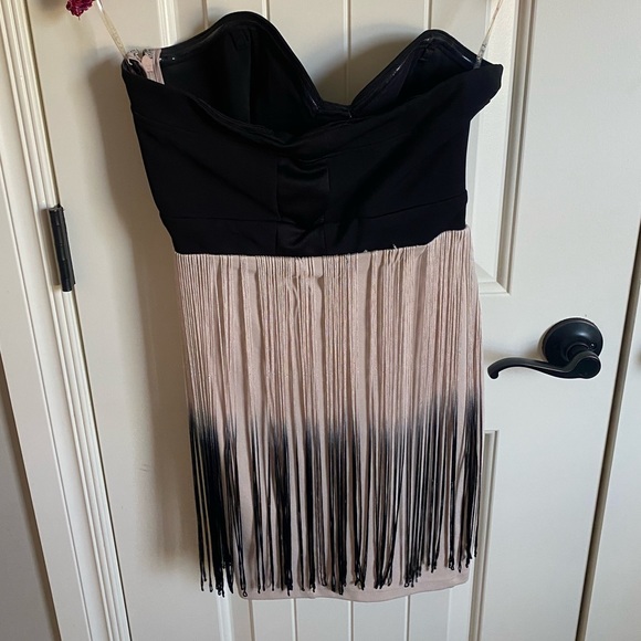 Lipsy London Fringe Mini Dress size 6 (fits like 4) - Picture 3 of 4